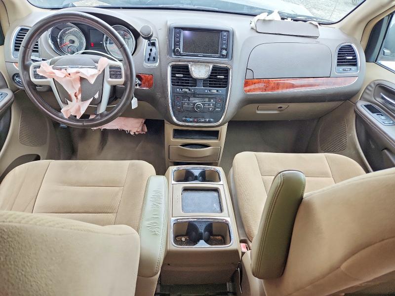 2014 Chrysler Town & Country მანქანა იყიდება აუქციონზე, vin: 2C4RC1BG5ER372154, აუქციონის ნომერი: 52828306