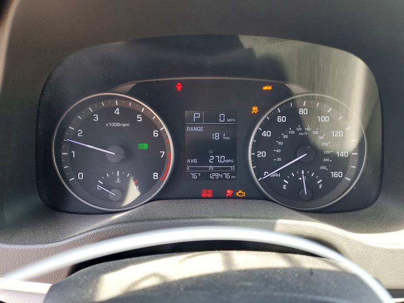 51996096 :رقم المزاد ، 5NPD84LF2HH099081 vin ، 2017 Hyundai Elantra مزاد بيع