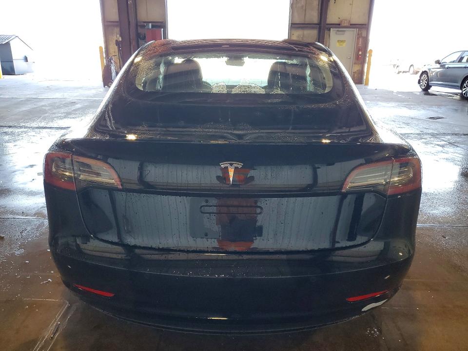 Продажа на аукционе авто 2018 Tesla Model 3, vin: 5YJ3E1EA4JF008448, номер лота: 53438946