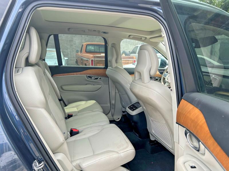55571026 :رقم المزاد ، YV4A22PK5M1751013 vin ، 2021 Volvo Xc90 مزاد بيع