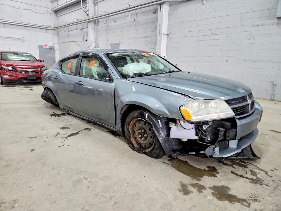 52887406 :رقم المزاد ، 1B3CC4FB3AN230562 vin ، 2010 Dodge Avenger مزاد بيع