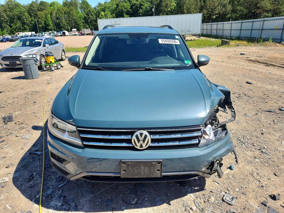 Продажа на аукционе авто 2019 Volkswagen Tiguan, vin: 3VV2B7AX6KM173451, номер лота: 55608556
