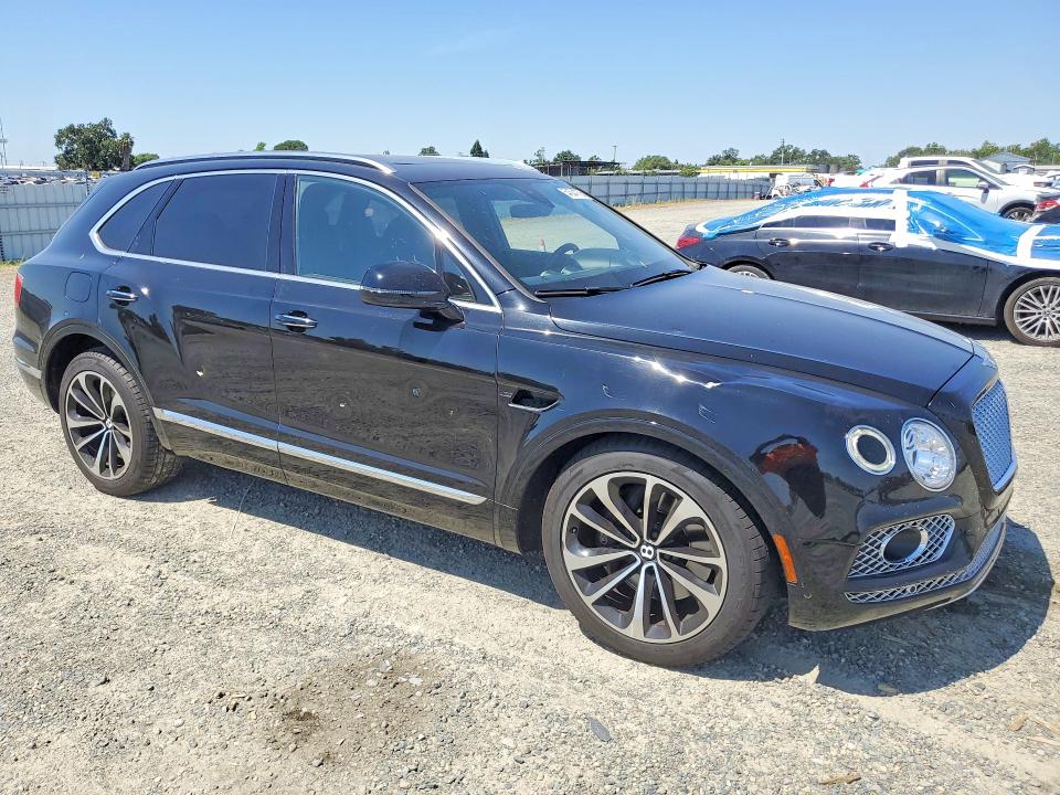 Продажа на аукционе авто 2017 Bentley Bentayga, vin: SJAAC2ZV5HC016003, номер лота: 54534776