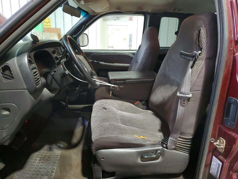 52407706 :رقم المزاد ، 1B7HF13Y4YJ111276 vin ، 2000 Dodge Ram 1500 مزاد بيع