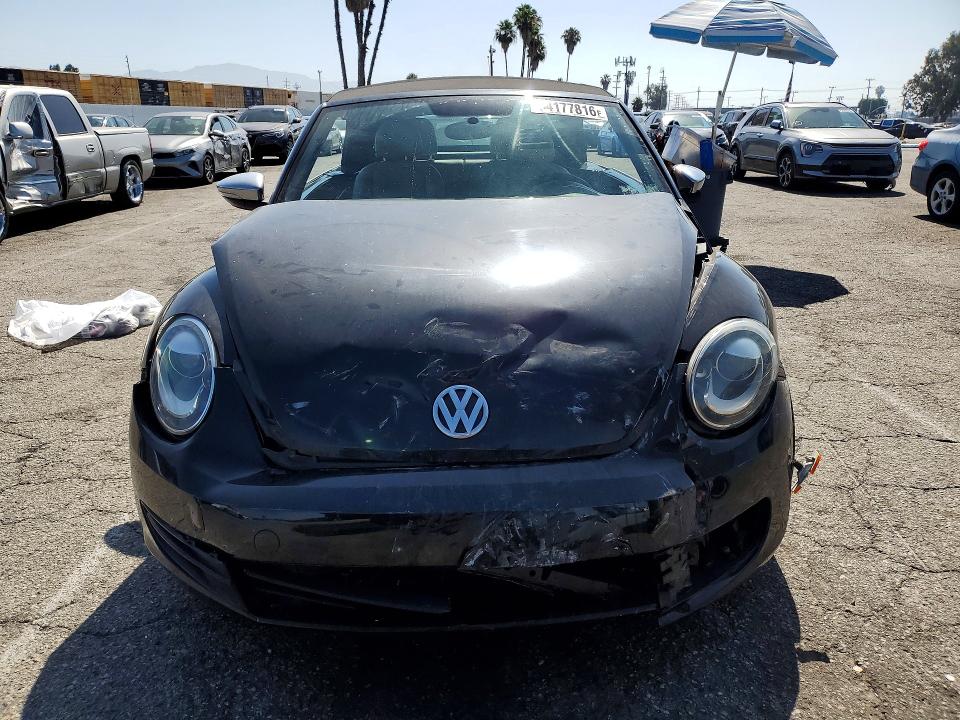 2013 Volkswagen Beetle მანქანა იყიდება აუქციონზე, vin: 3VW5P7AT8DM804906, აუქციონის ნომერი: 54177816