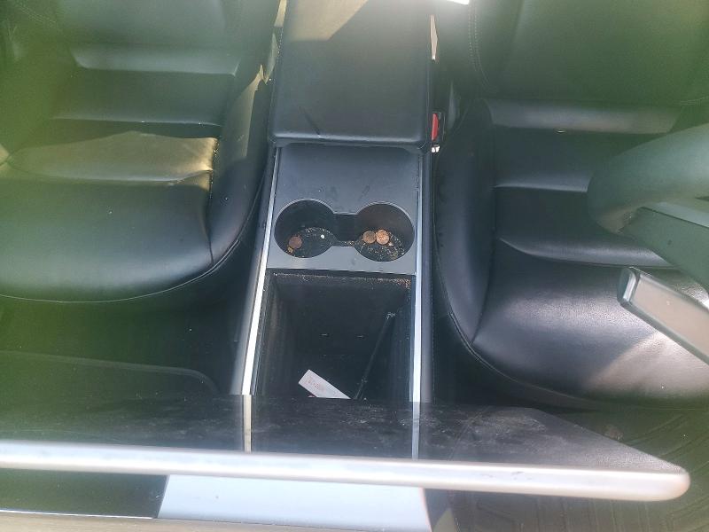 54420366 :رقم المزاد ، 5YJ3E1EA8NF355965 vin ، 2022 Tesla Model 3 مزاد بيع