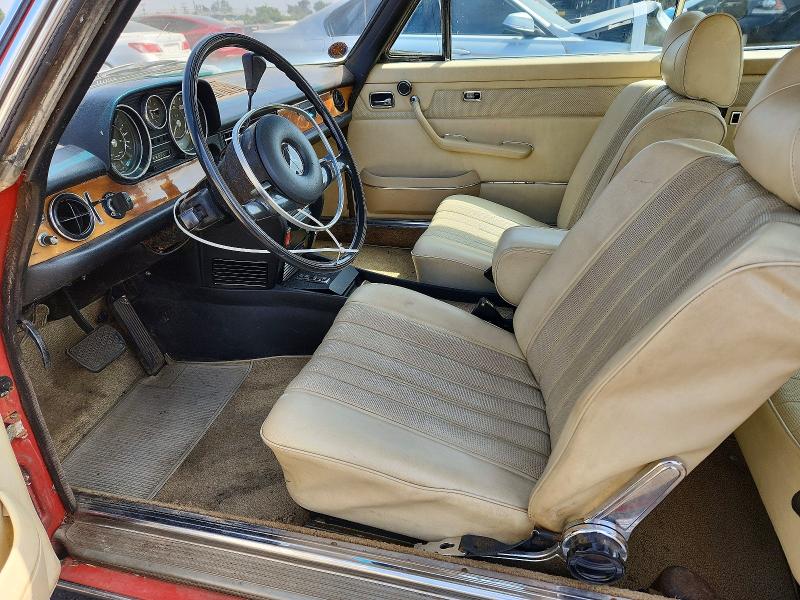 53117996 :رقم المزاد ، 11407312002490 vin ، 1973 Mercedes-benz 280c مزاد بيع