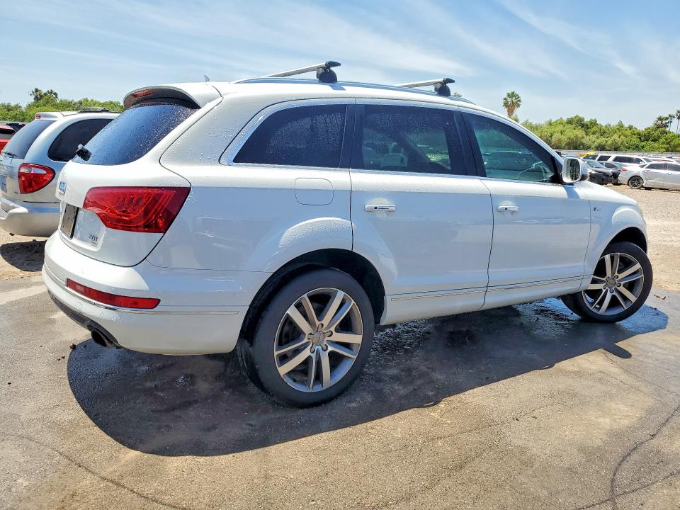 53842246 :رقم المزاد ، WA1LGAFE7FD010070 vin ، 2015 Audi Q7 مزاد بيع