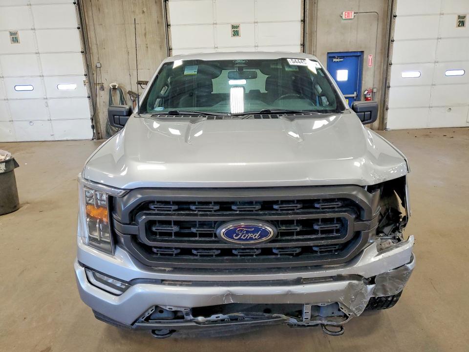 54445746 :رقم المزاد ، 1FTFW1E59NKE63964 vin ، 2022 Ford F150 مزاد بيع