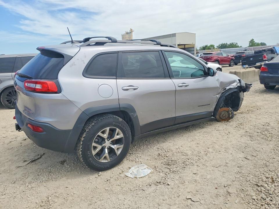 2018 Jeep Cherokee მანქანა იყიდება აუქციონზე, vin: 1C4PJMBX3JD517106, აუქციონის ნომერი: 54629306