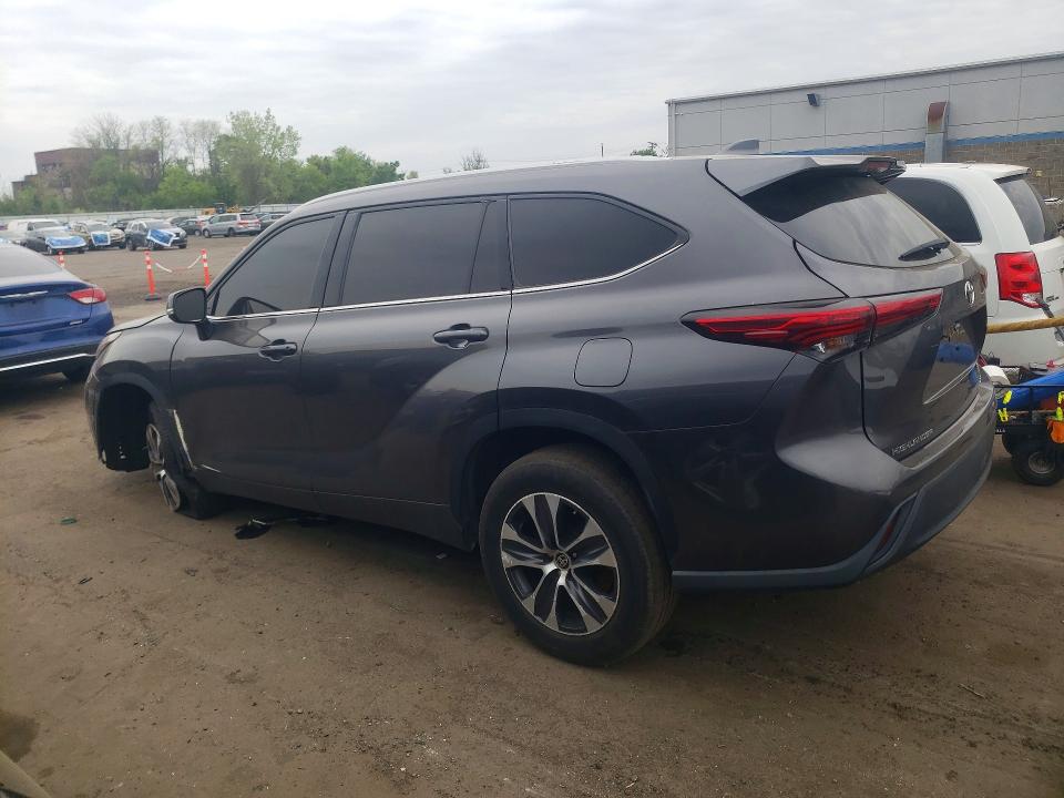 51835236 :رقم المزاد ، 5TDGZRAH1NS550678 vin ، 2022 Toyota Highlander مزاد بيع