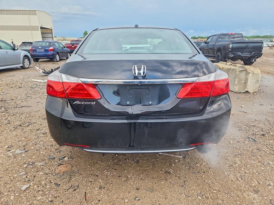 53944006 :رقم المزاد ، 1HGCR2F88FA044151 vin ، 2015 Honda Accord مزاد بيع