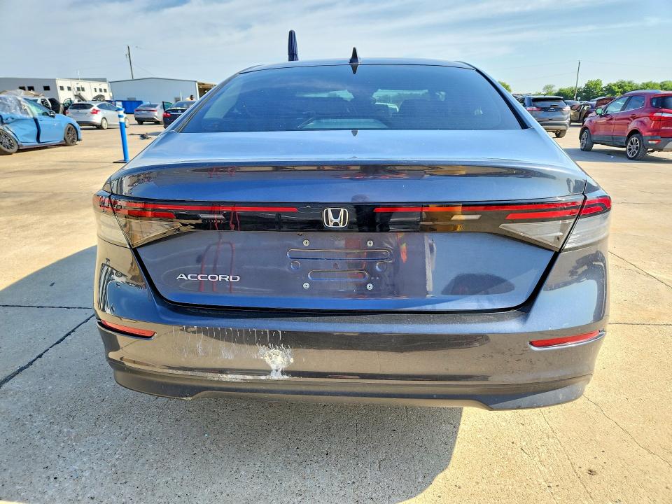 Продажа на аукционе авто 2023 Honda Accord, vin: 1HGCY1F26PA010106, номер лота: 55236886