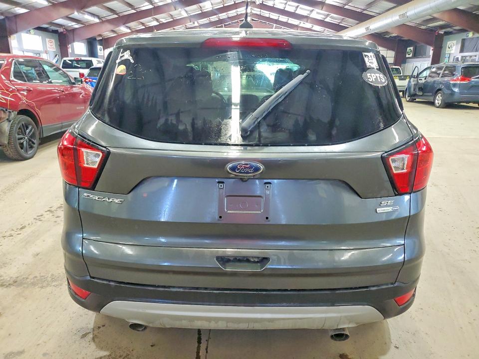 53720296 :رقم المزاد ، 1FMCU9GDXKUA08452 vin ، 2019 Ford Escape مزاد بيع