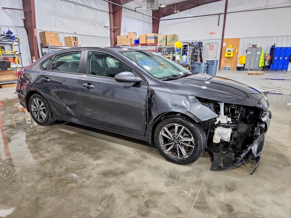 Продажа на аукционе авто 2023 Kia Forte, vin: 3KPF24AD1PE688105, номер лота: 52171896