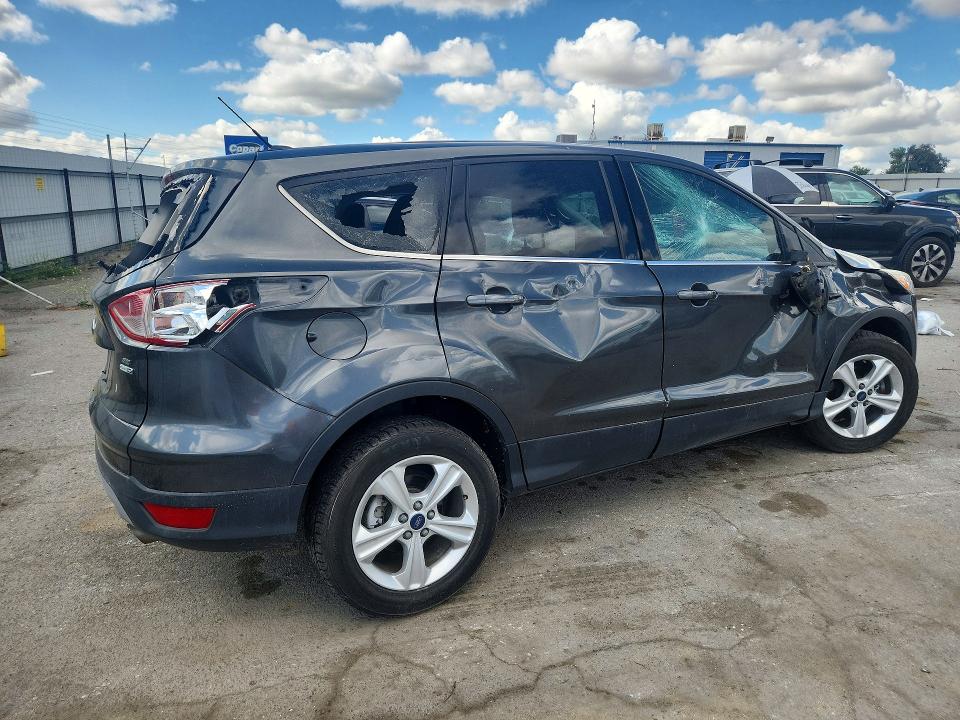 Продажа на аукционе авто 2016 Ford Escape, vin: 1FMCU9G94GUB25348, номер лота: 55453246