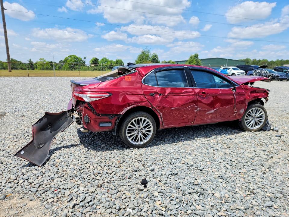 2018 Toyota Camry მანქანა იყიდება აუქციონზე, vin: 4T1B11HK9JU531110, აუქციონის ნომერი: 52299246