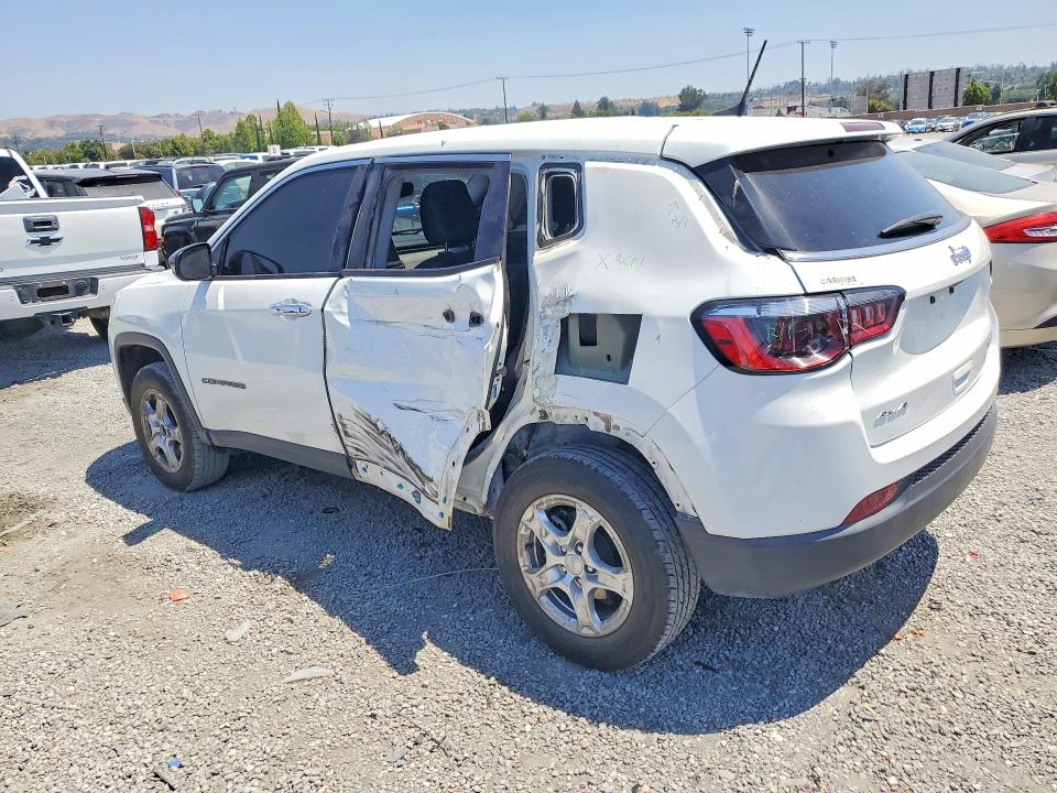53080566 :رقم المزاد ، 3C4NJDAB7NT202662 vin ، 2022 Jeep Compass مزاد بيع
