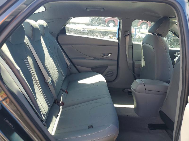 52249036 :رقم المزاد ، 5NPLM4AG9PH093831 vin ، 2023 Hyundai Elantra مزاد بيع