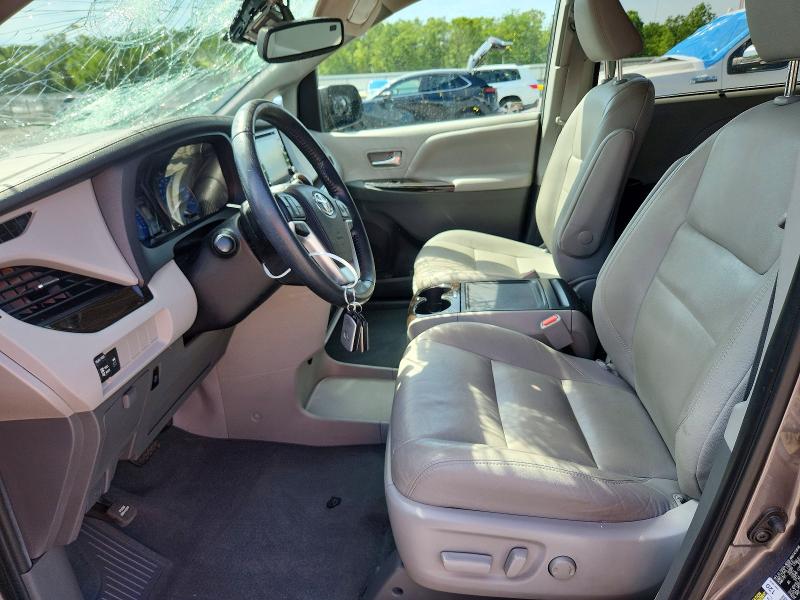 53048546 :رقم المزاد ، 5TDYZ3DC0LS075345 vin ، 2020 Toyota Sienna مزاد بيع