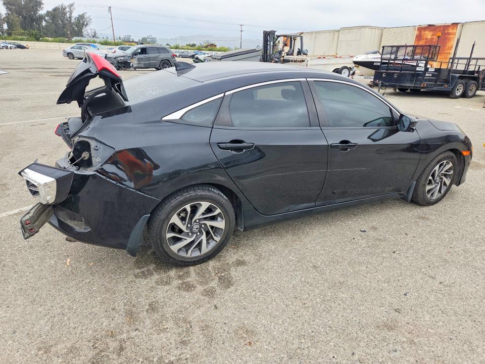 53045666 :رقم المزاد ، 2HGFC2F77HH505639 vin ، 2017 Honda Civic مزاد بيع