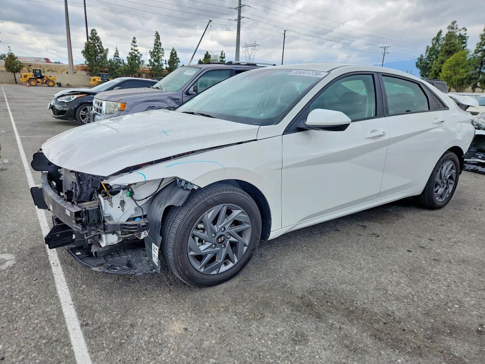 2024 Hyundai Elantra მანქანა იყიდება აუქციონზე, vin: KMHLM4DJ7RU104370, აუქციონის ნომერი: 55441736