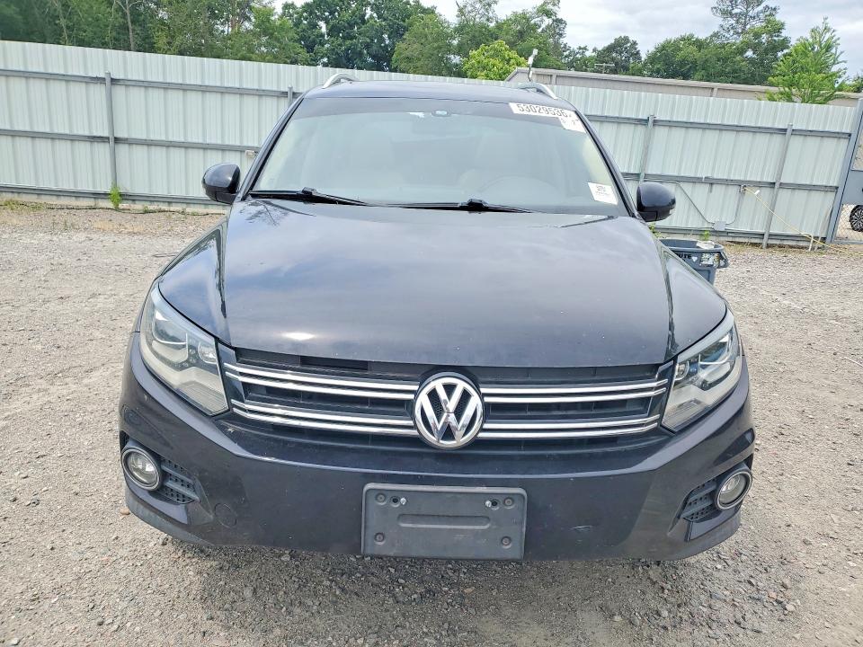 53029536 :رقم المزاد ، WVGBV7AX5GW029821 vin ، 2016 Volkswagen Tiguan مزاد بيع