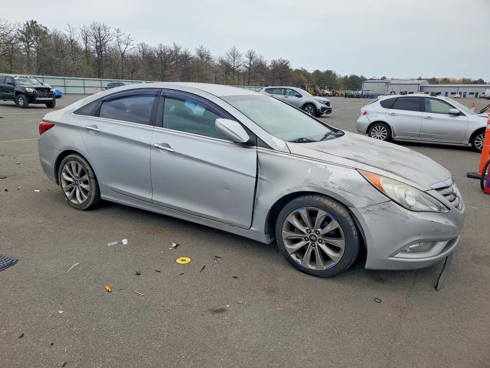 2011 Hyundai Sonata მანქანა იყიდება აუქციონზე, vin: 5NPEC4AC7BH111888, აუქციონის ნომერი: 52208056