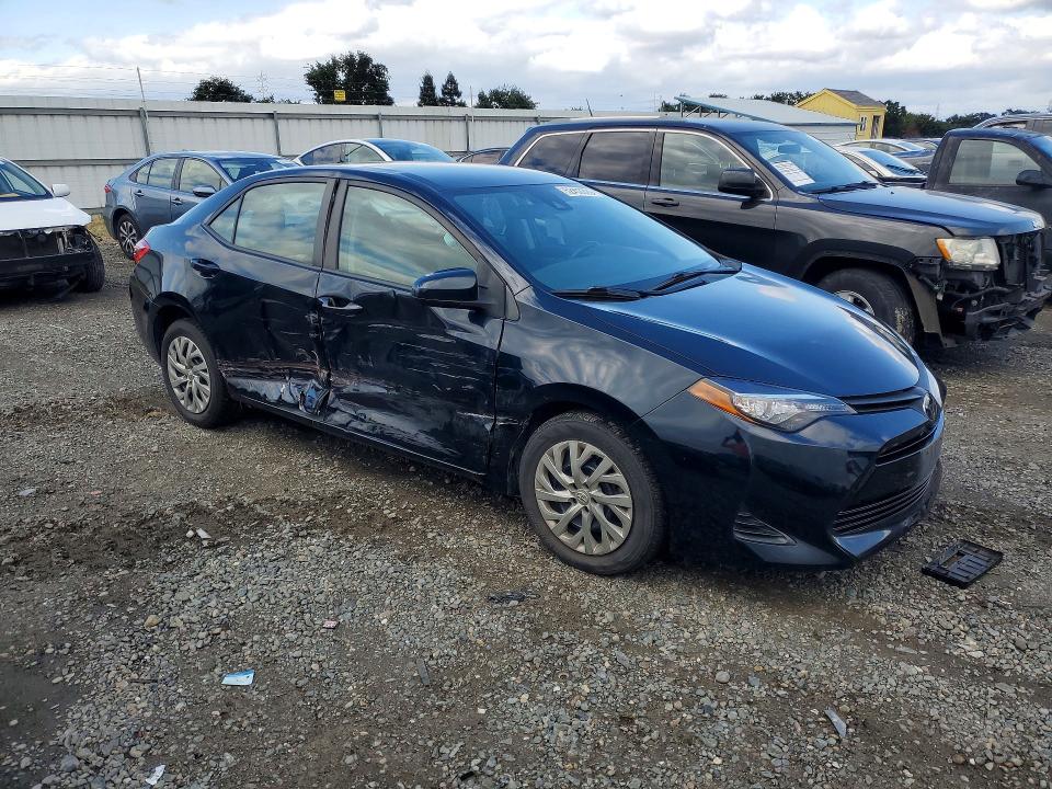 Продажа на аукционе авто 2019 Toyota Corolla, vin: 2T1BURHE2KC192676, номер лота: 52463326