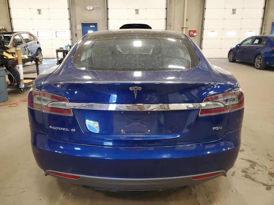 Продажа на аукционе авто 2015 Tesla Model S, vin: 5YJSA1S27FF090736, номер лота: 54631726