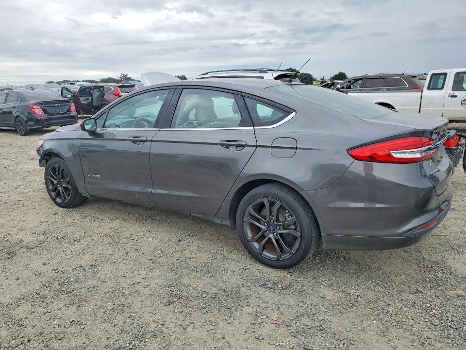 2018 Ford Fusion მანქანა იყიდება აუქციონზე, vin: 3FA6P0UUXJR261663, აუქციონის ნომერი: 52264256