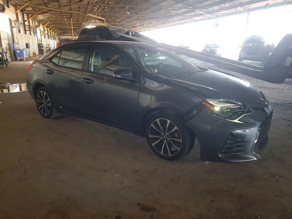53616226 :رقم المزاد ، 5YFBURHE4HP666524 vin ، 2017 Toyota Corolla مزاد بيع