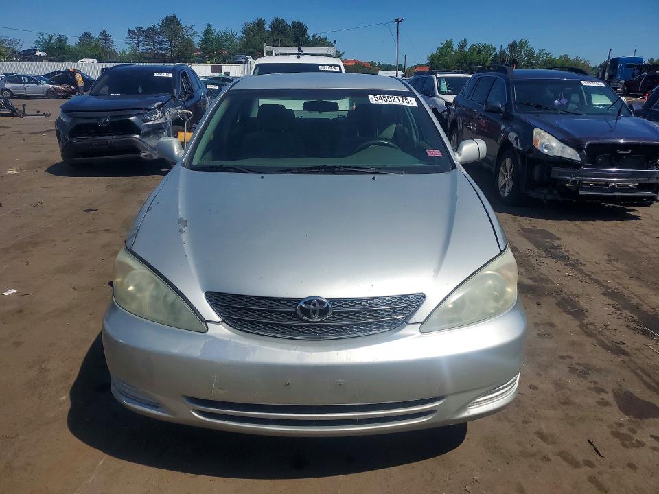 2002 Toyota Camry მანქანა იყიდება აუქციონზე, vin: 4T1BE32K52U631604, აუქციონის ნომერი: 54592176