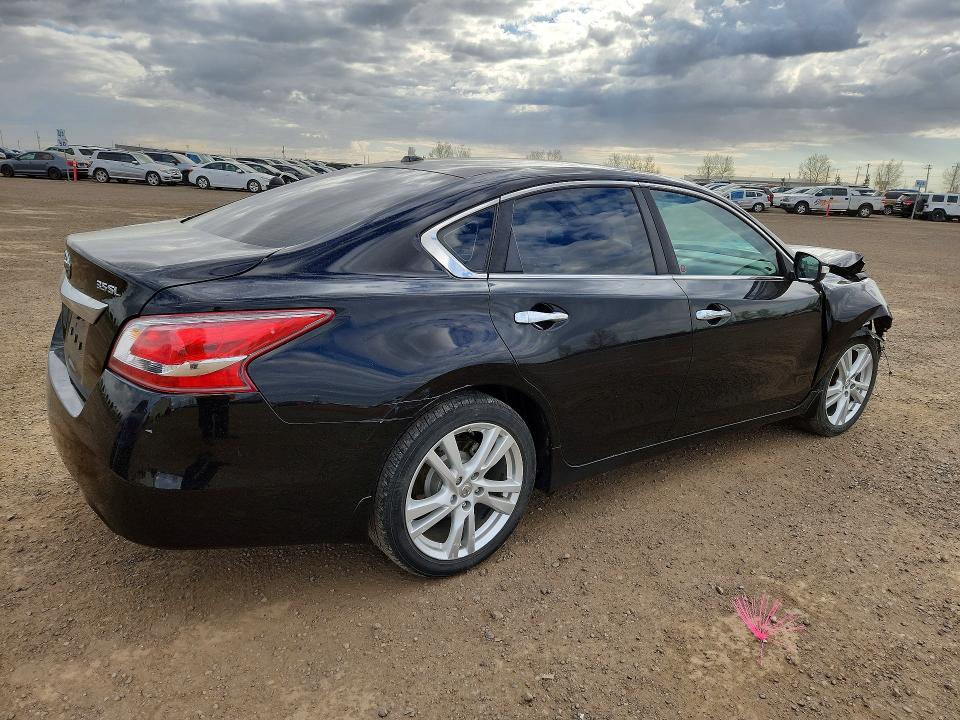 53012446 :رقم المزاد ، 1N4BL3AP8DN427518 vin ، 2013 Nissan Altima مزاد بيع
