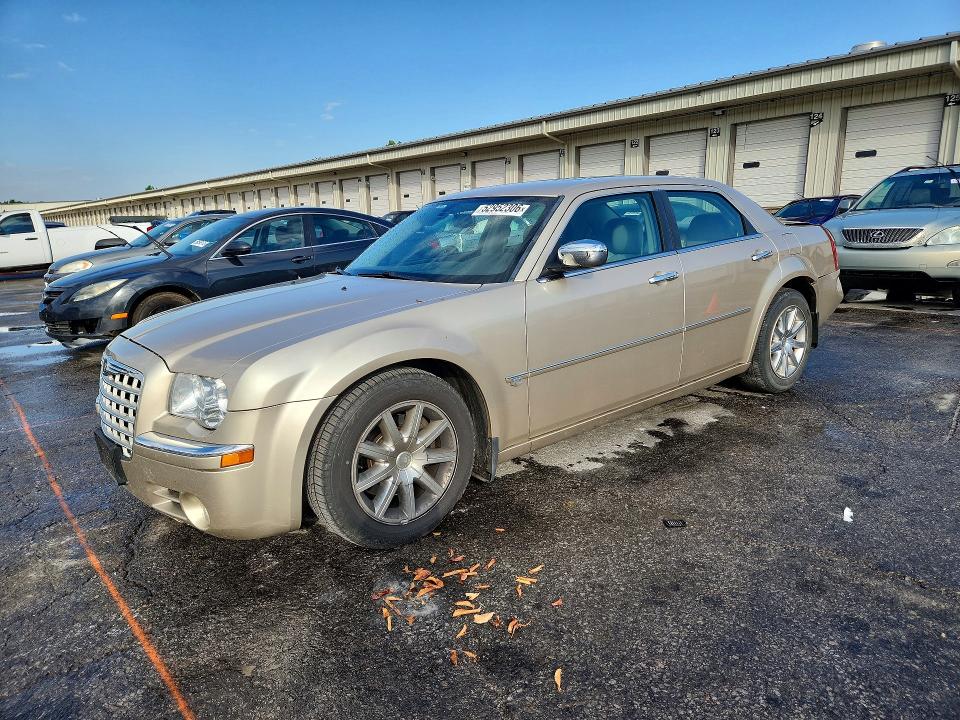2006 Chrysler 300c მანქანა იყიდება აუქციონზე, vin: 2C3LA63H56H201397, აუქციონის ნომერი: 52952306