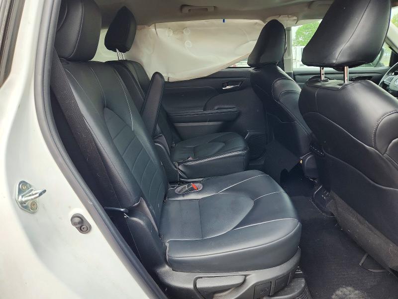 2022 Toyota Highlander Hybrid მანქანა იყიდება აუქციონზე, vin: 5TDGBRCHXNS550390, აუქციონის ნომერი: 52336386