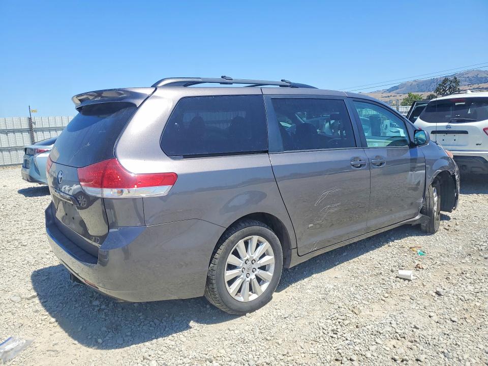 Продаж на аукціоні авто 2012 Toyota Sienna, vin: 5TDDK3DC8CS031256, номер лоту: 54128466