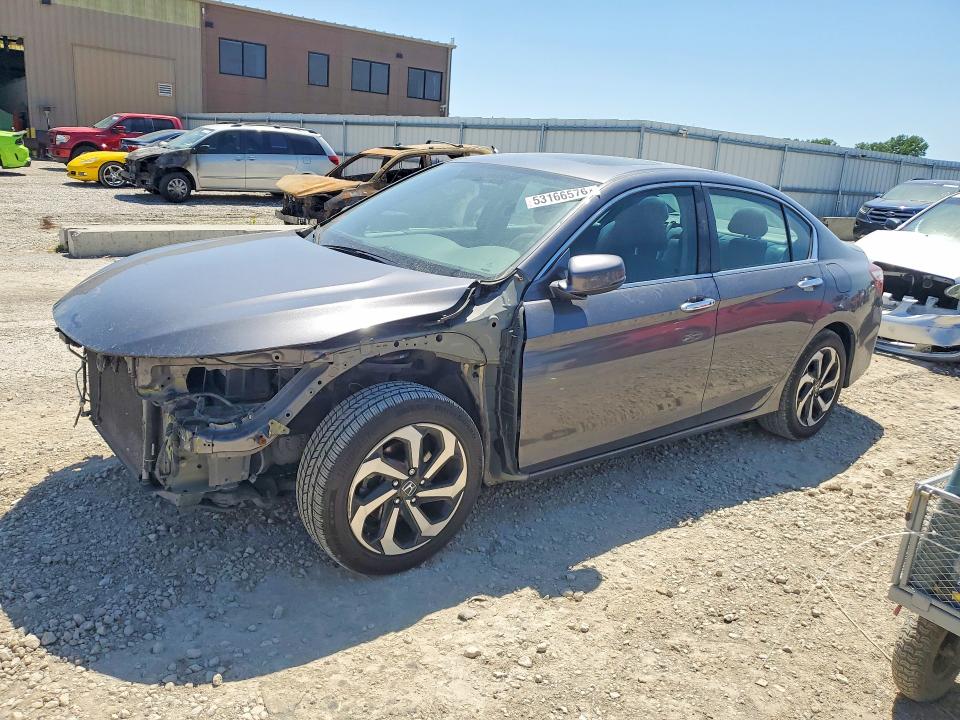 Продажа на аукционе авто 2017 Honda Accord, vin: 1HGCR2F71HA051484, номер лота: 53166576