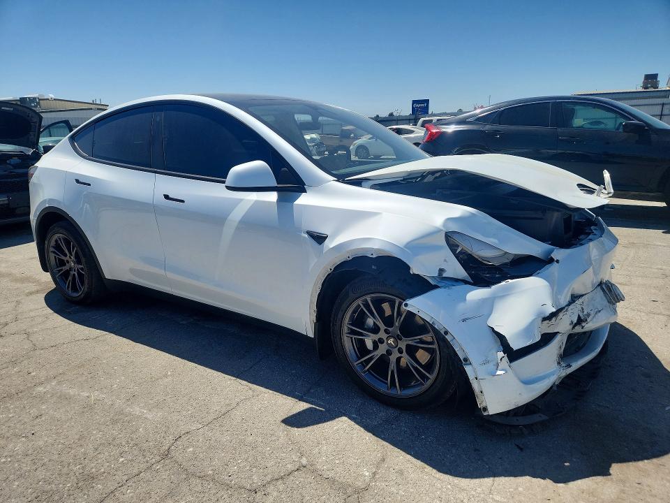 Продажа на аукционе авто 2023 Tesla Model Y, vin: 7SAYGDEE2PF648853, номер лота: 54117776