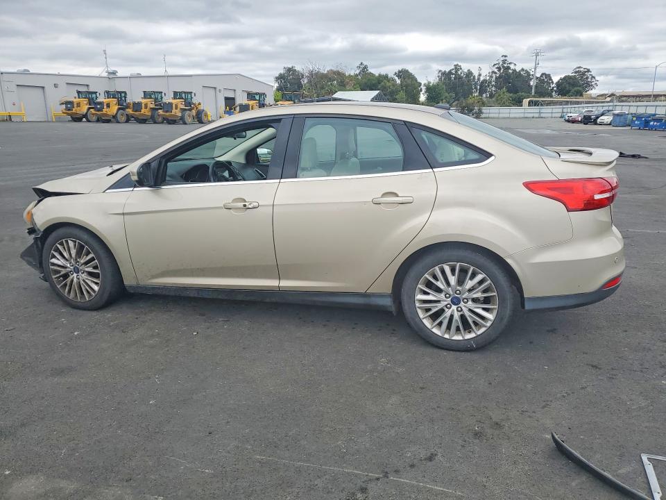 52591366 :رقم المزاد ، 1FADP3J26HL287830 vin ، 2017 Ford Focus مزاد بيع