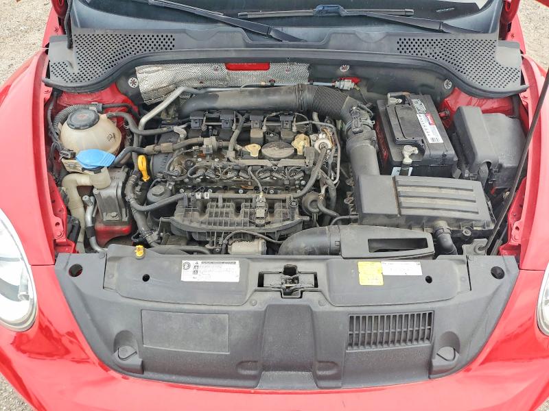Продажа на аукционе авто 2018 Volkswagen Beetle, vin: 3VWFD7AT8JM708704, номер лота: 52836116