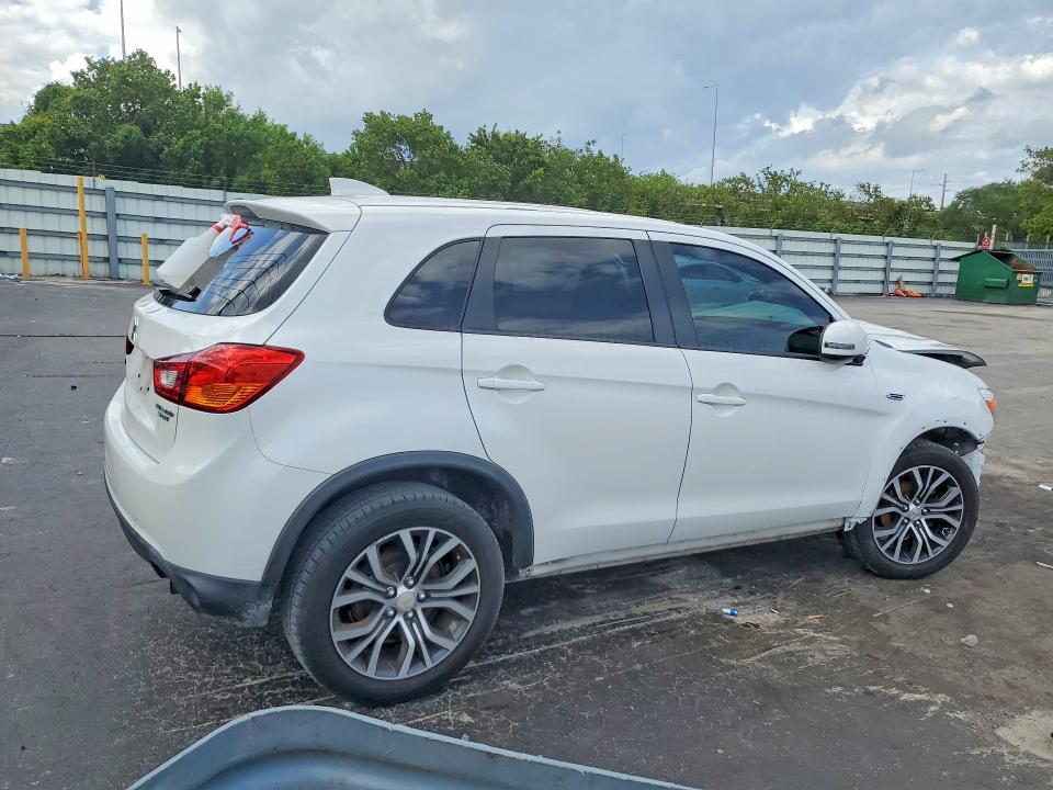 54922706 :رقم المزاد ، JA4AP3AU5HZ058688 vin ، 2017 Mitsubishi Outlander Sport مزاد بيع