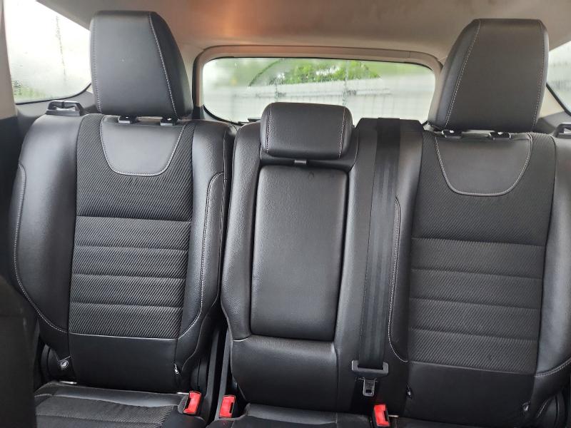2013 Ford Escape მანქანა იყიდება აუქციონზე, vin: 1FMCU0J91DUA70423, აუქციონის ნომერი: 52775516