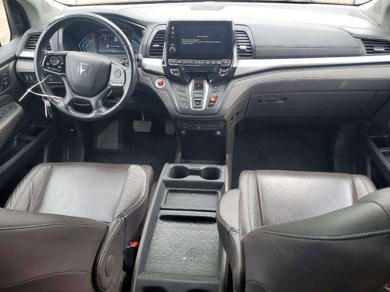 53838646 :رقم المزاد ، 5FNRL6H87JB000141 vin ، 2018 Honda Odyssey مزاد بيع