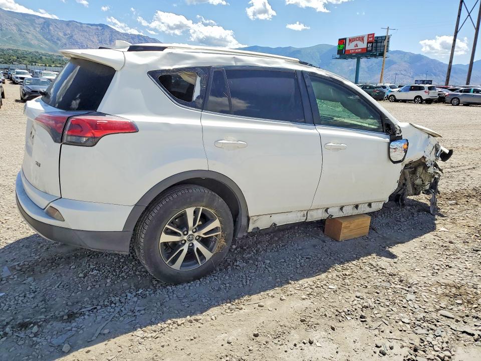 Aukcja sprzedaży 2018 Toyota Rav4, vin: JTMWFREV4JD133372, numer aukcji: 54551376