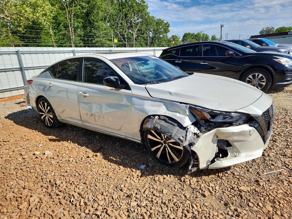 52382896 :رقم المزاد ، 1N4BL4CV8LC177452 vin ، 2020 Nissan Altima مزاد بيع