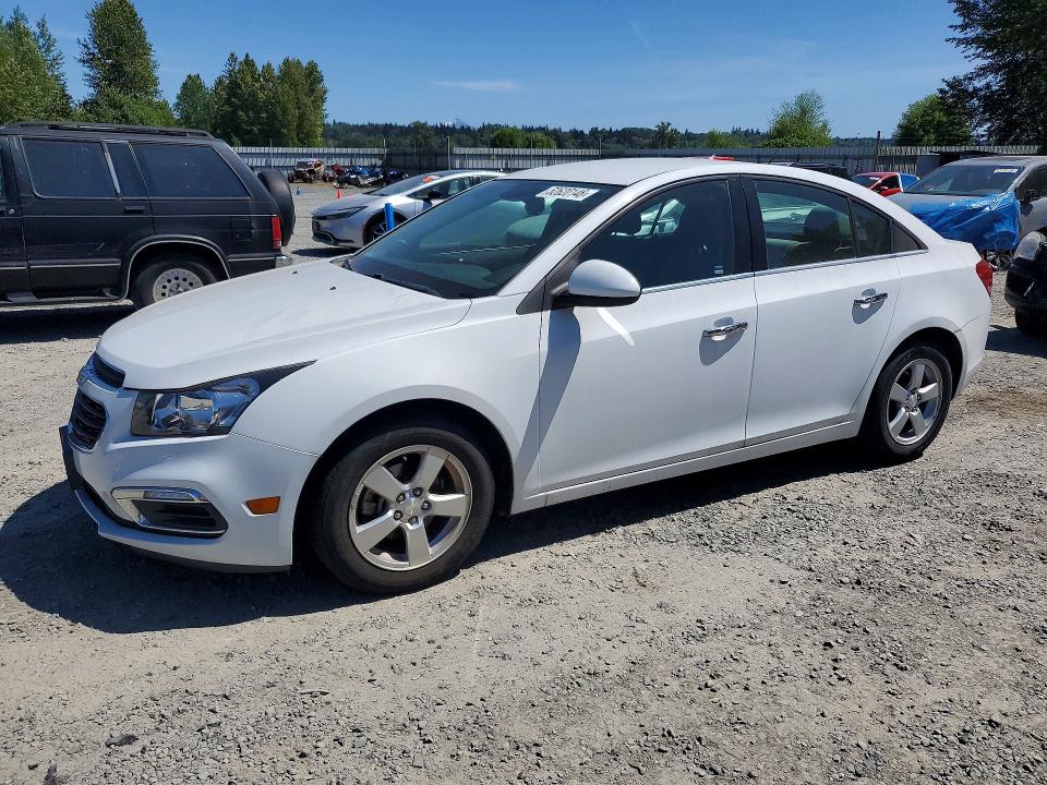 52620146 :رقم المزاد ، 1G1PC5SB4F7276417 vin ، 2015 Chevrolet Cruze مزاد بيع