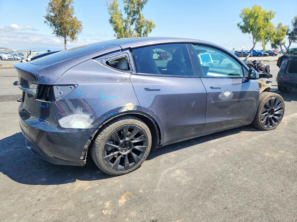 2023 Tesla Model Y მანქანა იყიდება აუქციონზე, vin: 7SAYGDEE3PF902120, აუქციონის ნომერი: 52219376