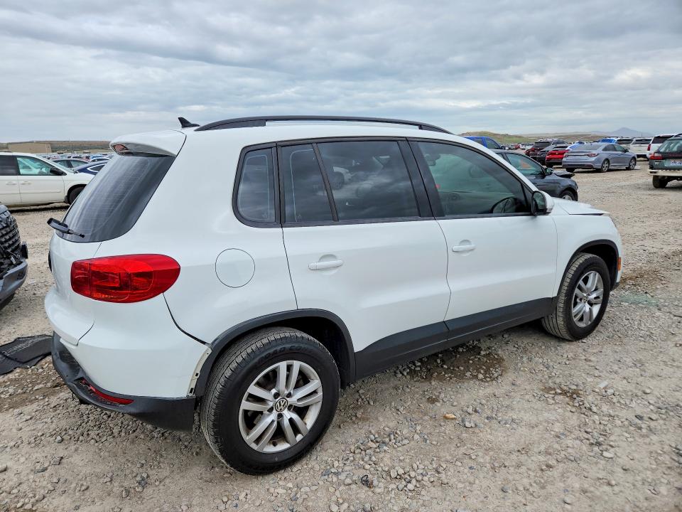 52507786 :رقم المزاد ، WVGBV7AX5HK000974 vin ، 2017 Volkswagen Tiguan مزاد بيع
