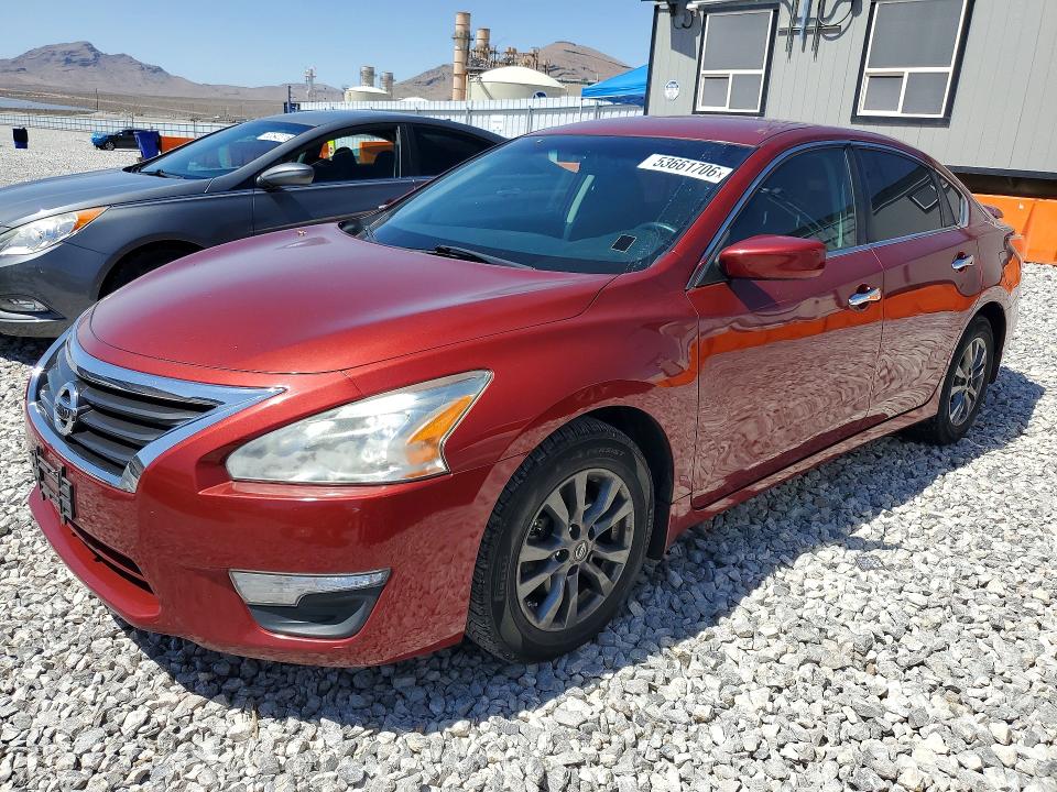 2015 Nissan Altima მანქანა იყიდება აუქციონზე, vin: 1N4AL3AP9FC463485, აუქციონის ნომერი: 53661706